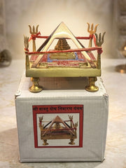 Golden Vastu Dosh Nivaran Pyramid Yantra – Energy Balancing & Positive Vastu Remedy.